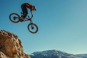Історія гірського велосипеда: від перших MTB до сучасного mountain biking фото